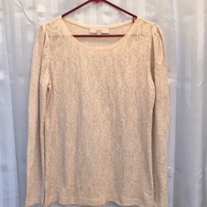 Loft Woman’s long sleeve medium cream stretch top